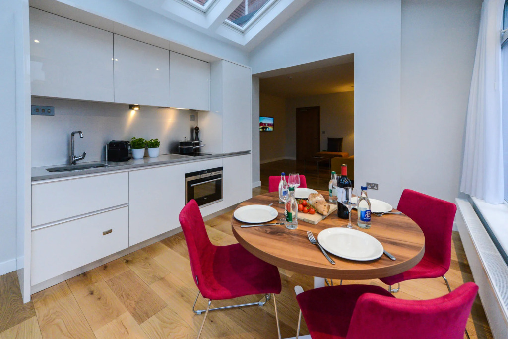 PREMIER SUITES Dublin, Ballsbridge