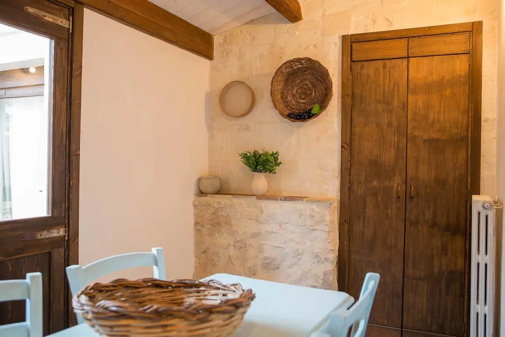 Si-Moutique, le Case-grotte degli Avi 2