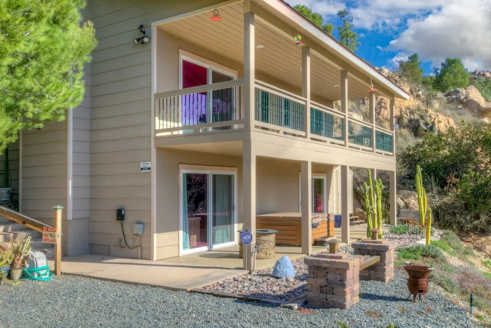 New Listing! Rainbow Heights W/ Hot Tub 4 Bedroom Home
