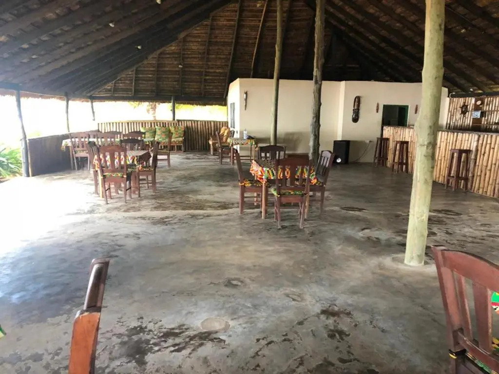 Akwidaa Inn