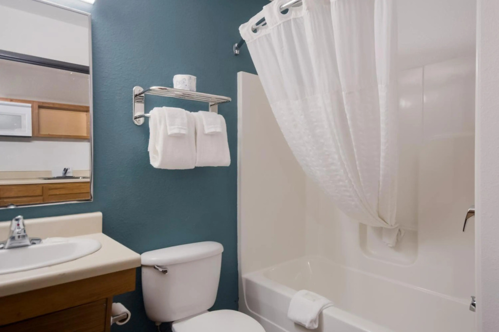 WoodSpring Suites Greenville Central I-85