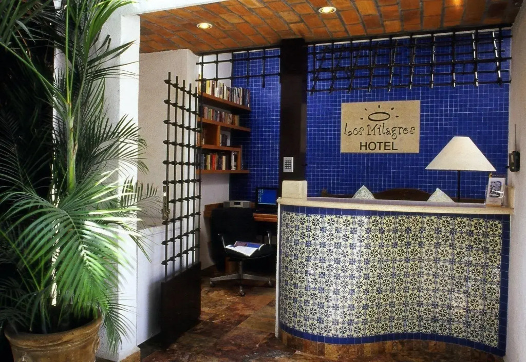 Los Milagros Hotel