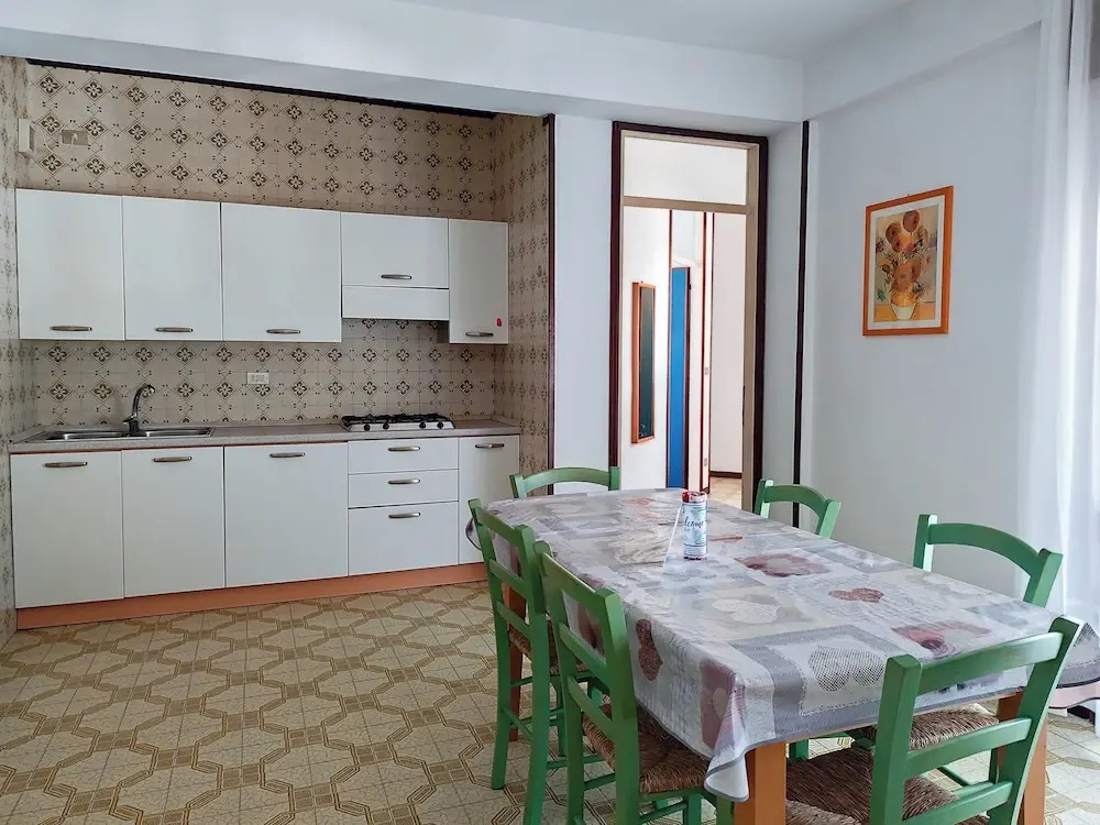 Comfortable Apartment Near the Beach