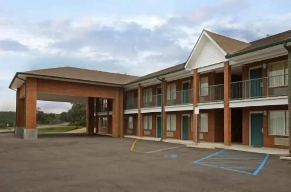 Americas Best Value Inn - Leeds/Birmingham
