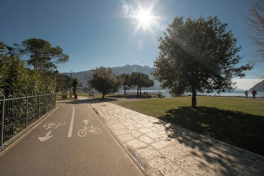 Riva Lago e Spiaggia Apartment