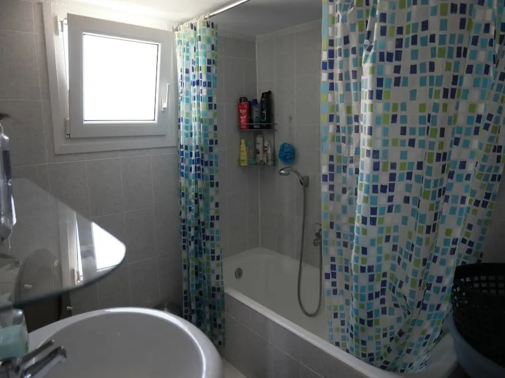 Karolos House Close To Athenian Riviera