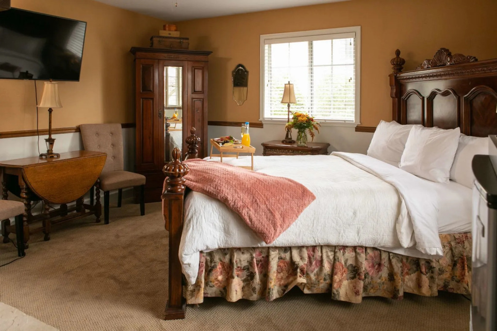 J Patrick Inn