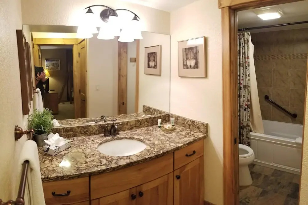 Park Place 104C 2 BR