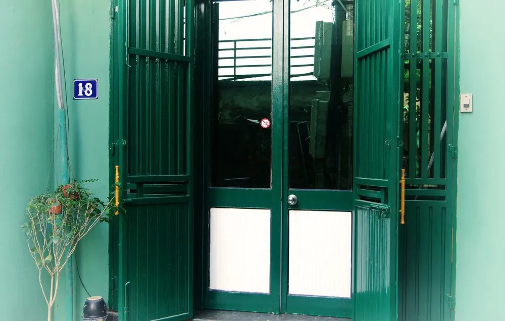 The Tent Homestay Hanoi Opera