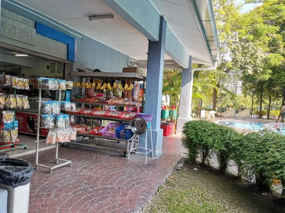 Aini's Guest House In Vista Amani Condo