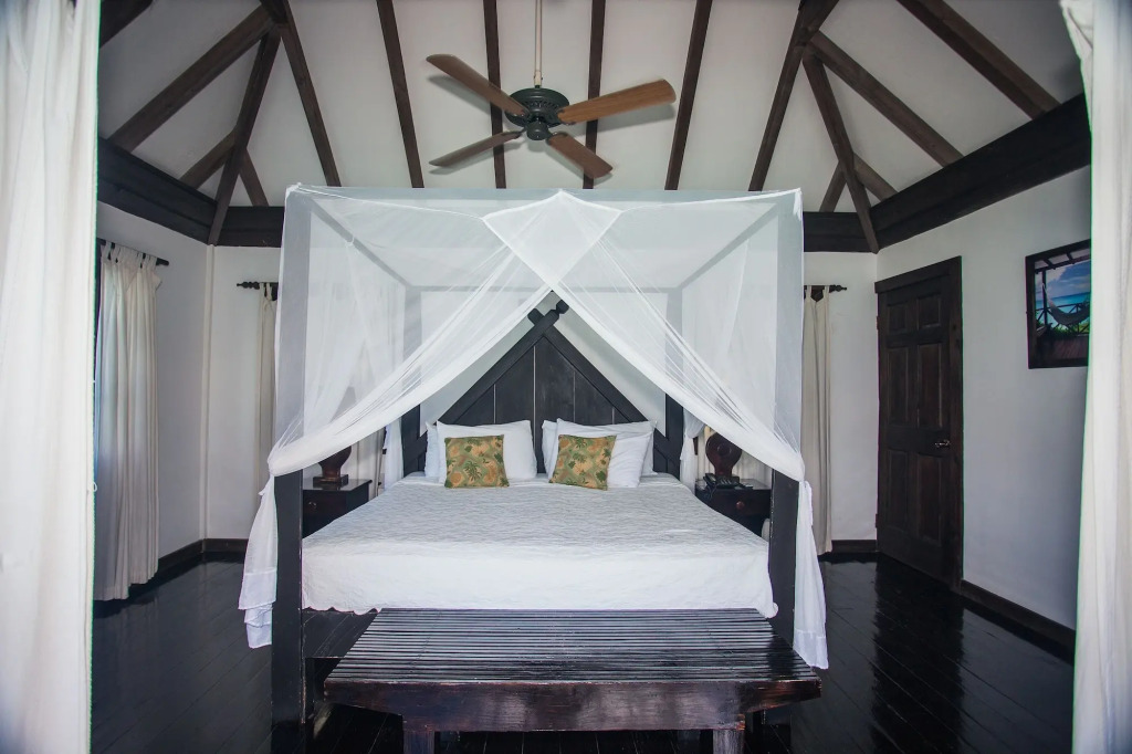 COCOS Hotel