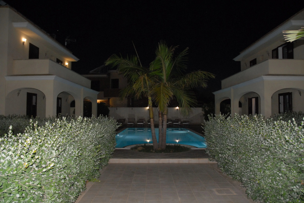 Oasi Tortuga Residence Piscina e barbecue h24