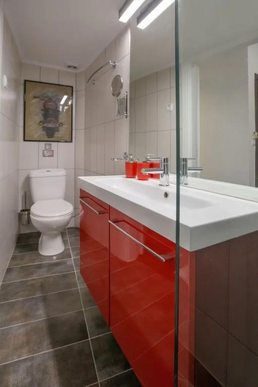 Acropolis Amarisia's House by GHH