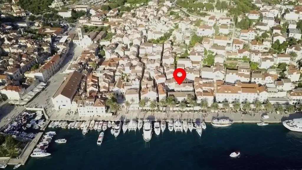 Pinna Apartments Hvar