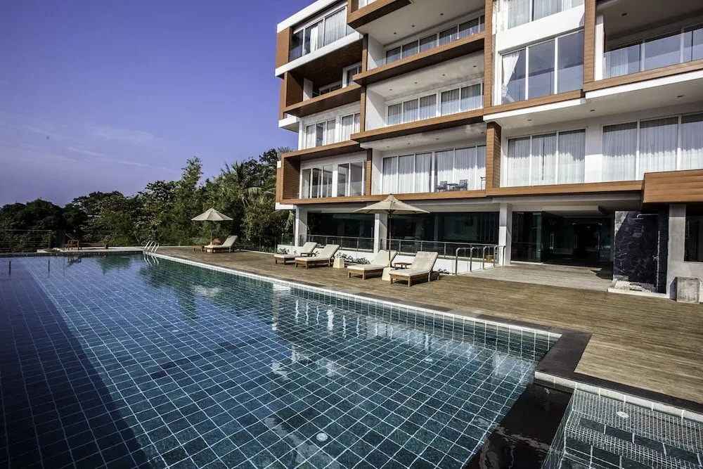 Q Kata Residence