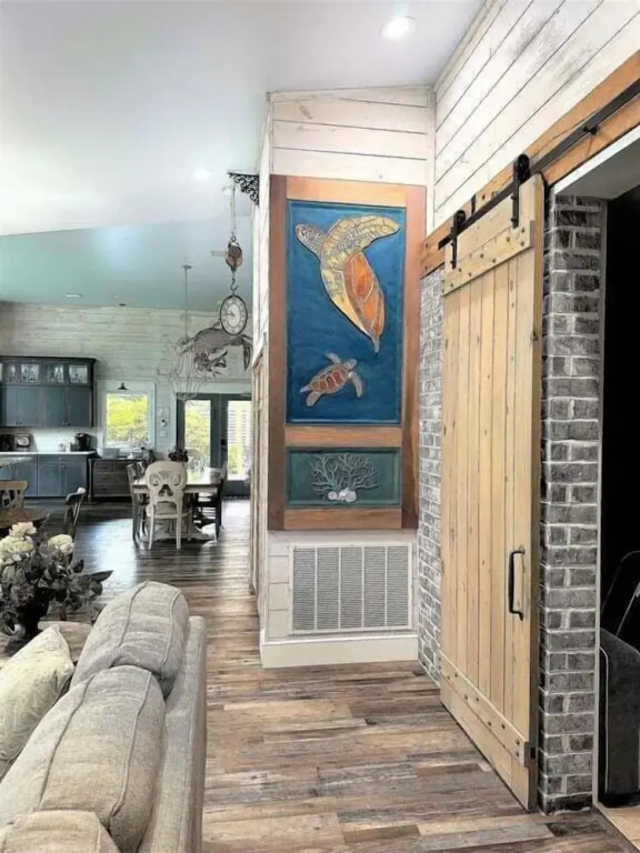 Resort Feel Home, Private Pool,spa,hammocks. Beach,owa,wharf-15min, 5 Bedrooms
