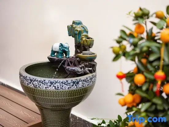 Jingqi TAOXI · Yunjian Homestay (Taoxichuan Cultural and Creative Block)