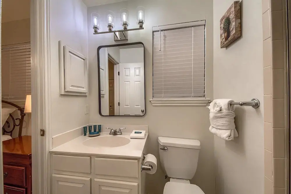 Ww D101 2 Bedroom Condo