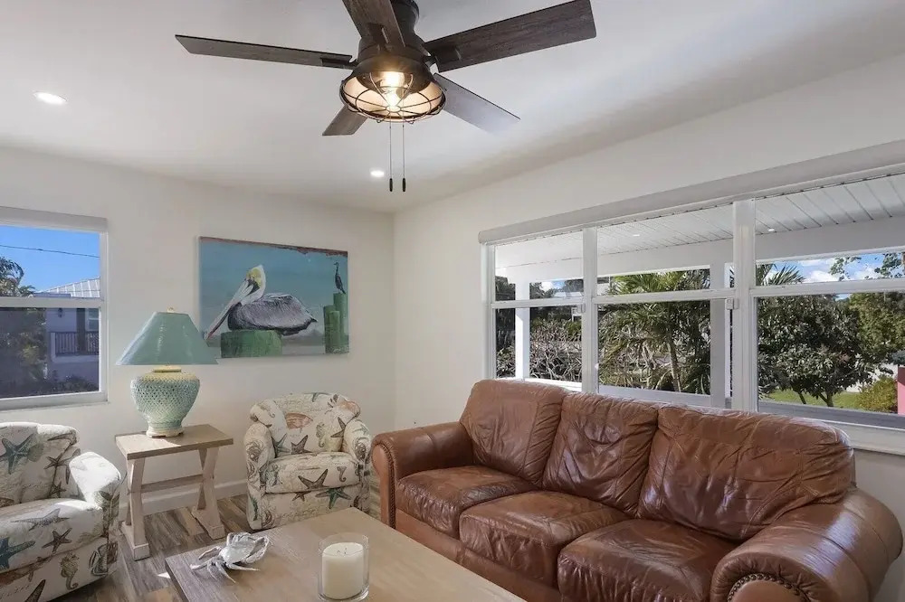Surf Riders 4 Bedroom Home