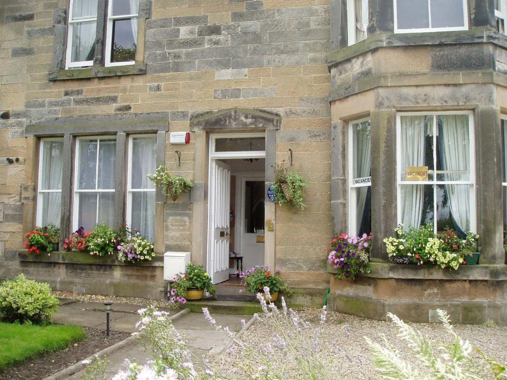 Aynetree Guest House