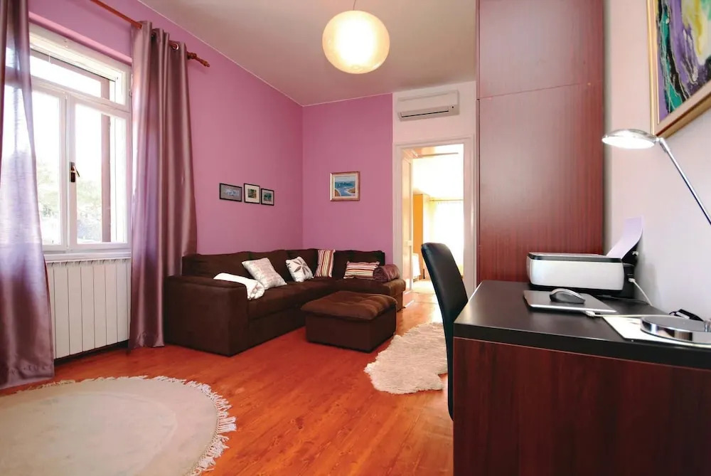 Amazing Home in Dubrava With Wifi and 3 Bedrooms