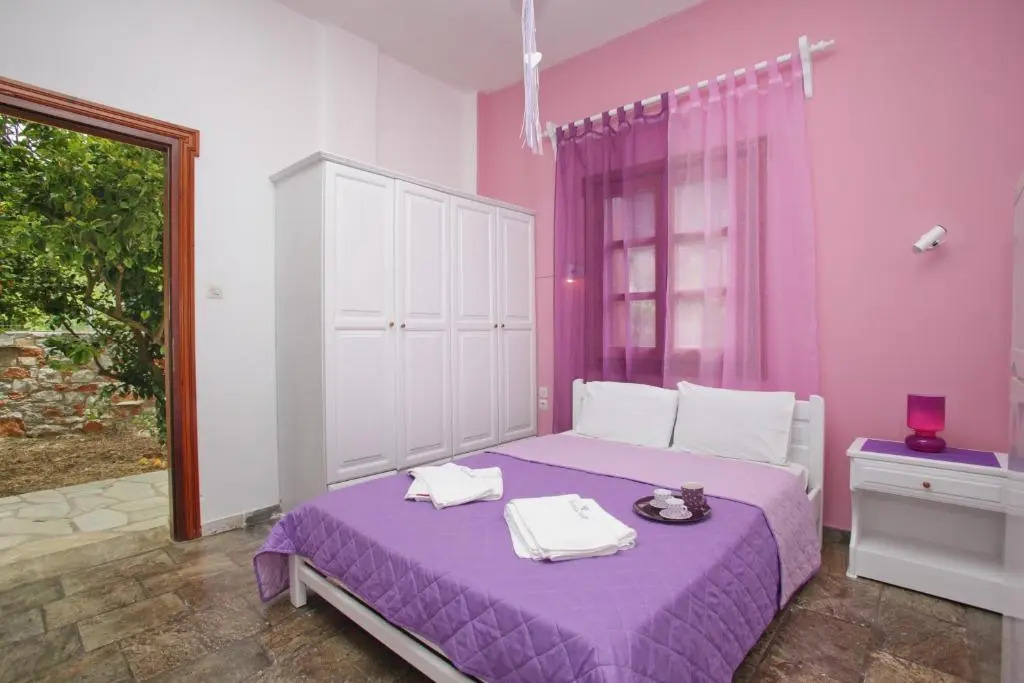 Evaggelia Studios