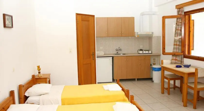 Myrto Studios and Apartments