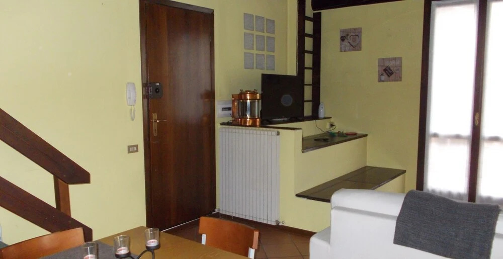Apartment With one Bedroom in Lesa, With Wonderful Mountain View, Furn