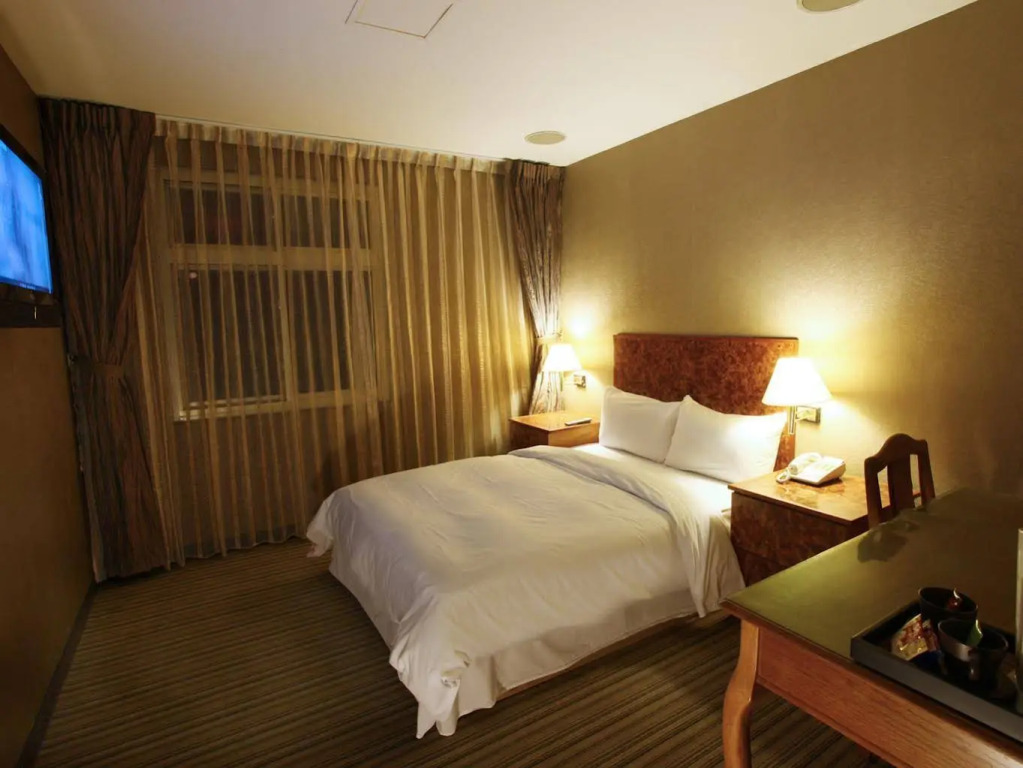 Kevin Business Hotel