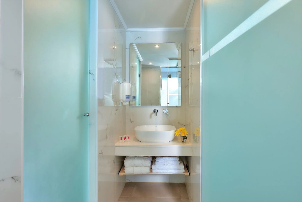 St Constantin Sea Hotel & Spa Resort