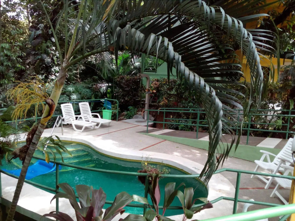 Paradise Inn