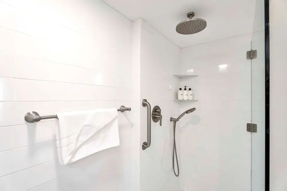 Top Floor Rental - Ocean Views - Vrkcv
