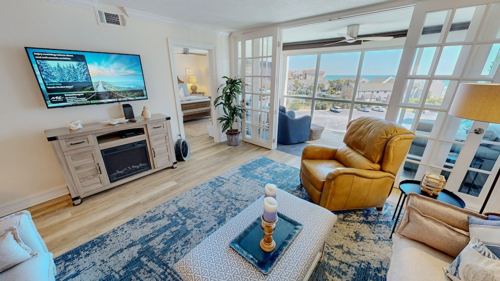 Shoreline Towers 3054 2 Bedroom Condo