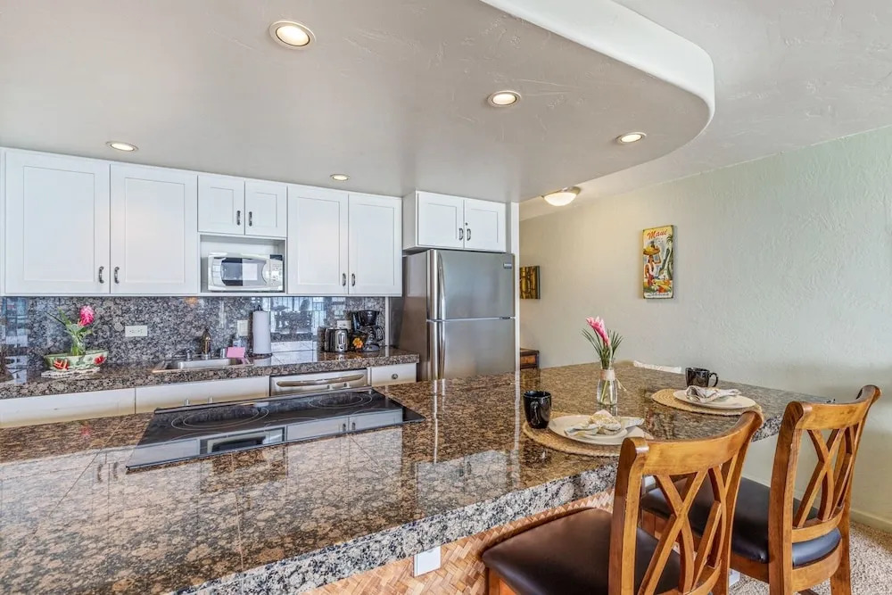 Kaleialoha 209 1 Bedroom Condo by RedAwning