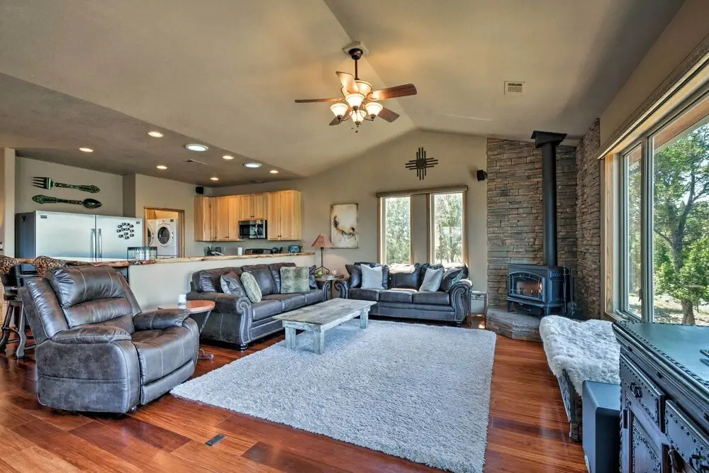 Large Ruidoso Home w/ Stunning Views & Hot Tub!