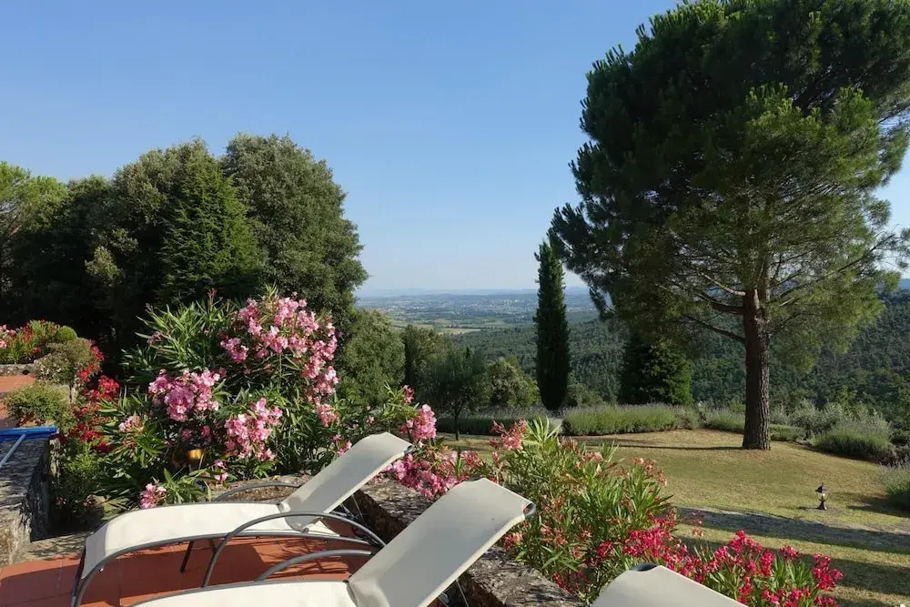 Tuscany Villa With Breathtaking View at Dotholiday