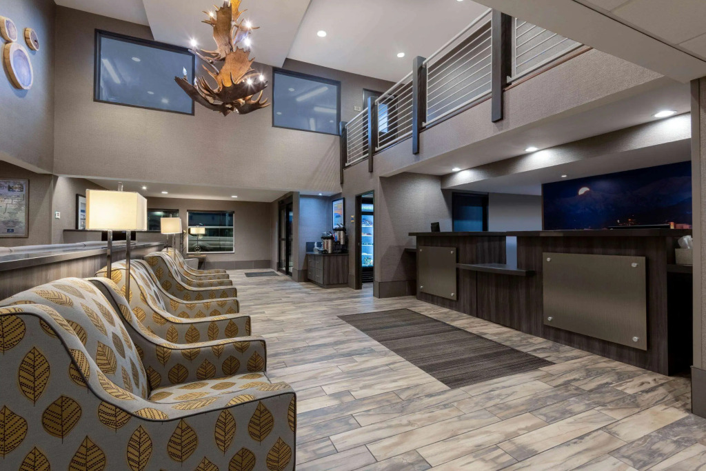 La Quinta by Wyndham Anchorage Airport