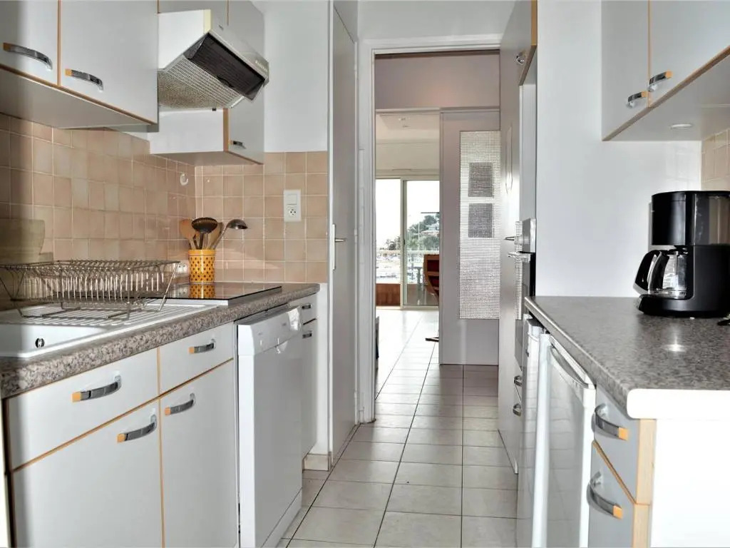 Appartement Cavalaire-sur-Mer, 3 pièces, 6 personnes - FR-1-226B-112