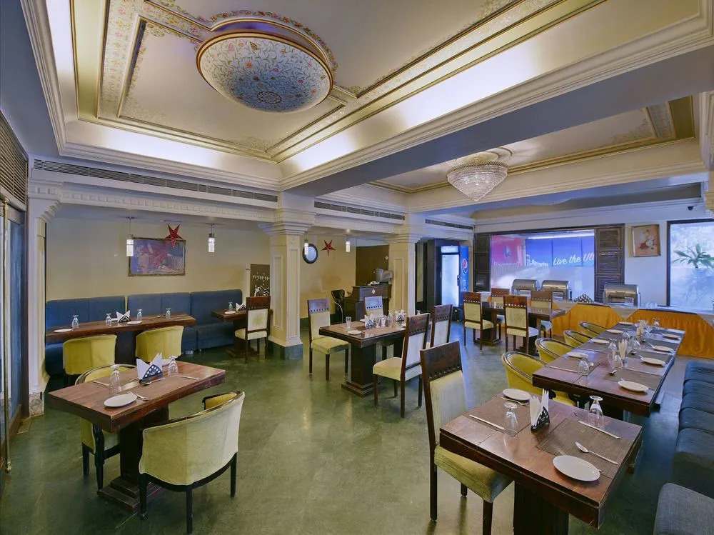 OYO 1746 Hotel RnB Select