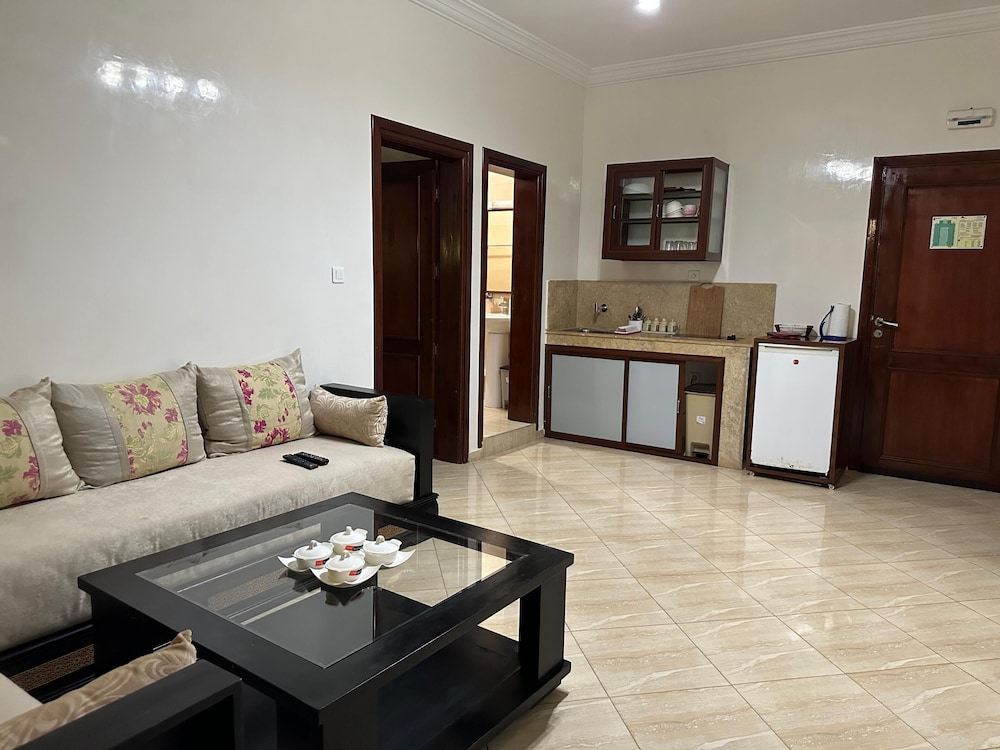 HOTEL SAHARA BEACH AKHFENNiR