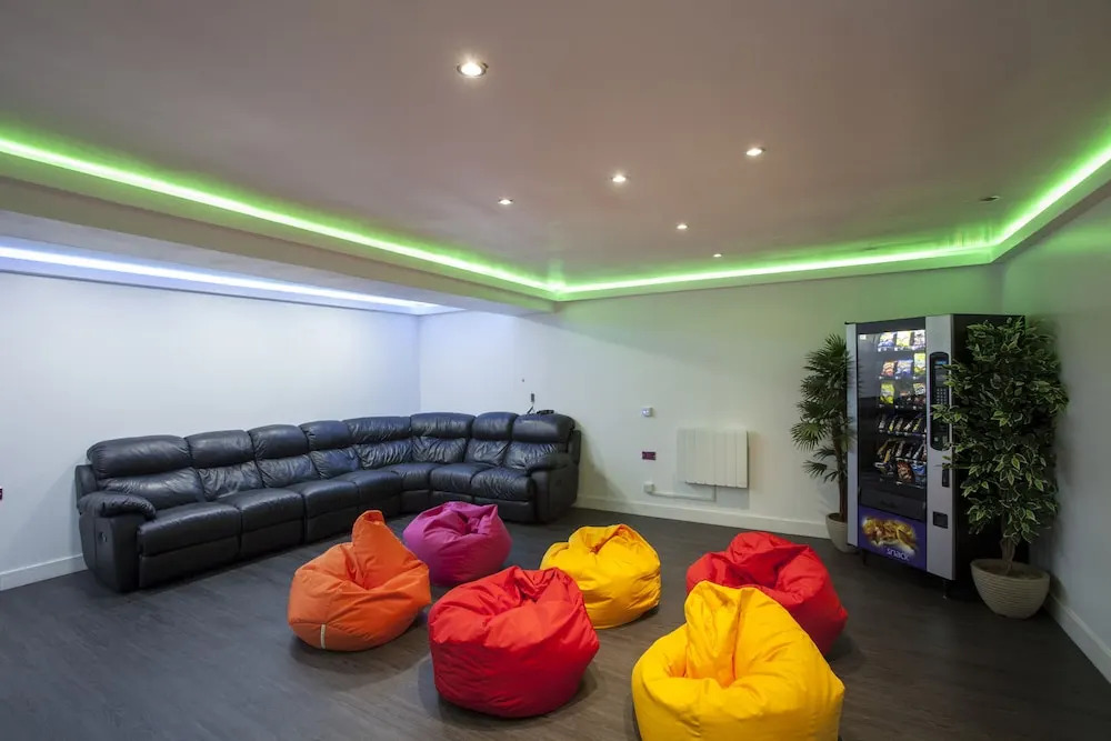 StayOCity Suites