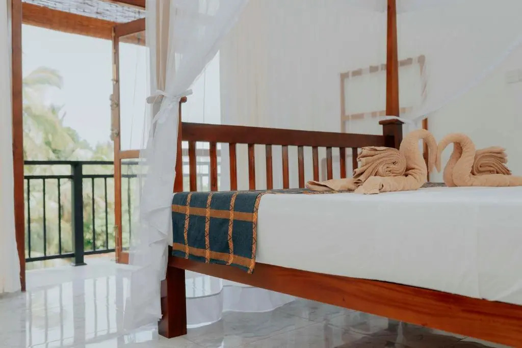 Brand new apartment in Nature just 2 minute walk to beach
