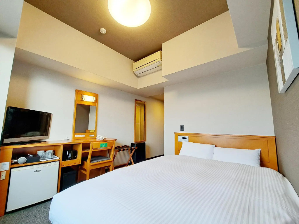 Hotel Route-Inn Shinjyo Ekimae