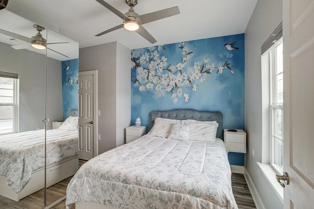 Bright Houston Retreat - 8 Mi to Downtown