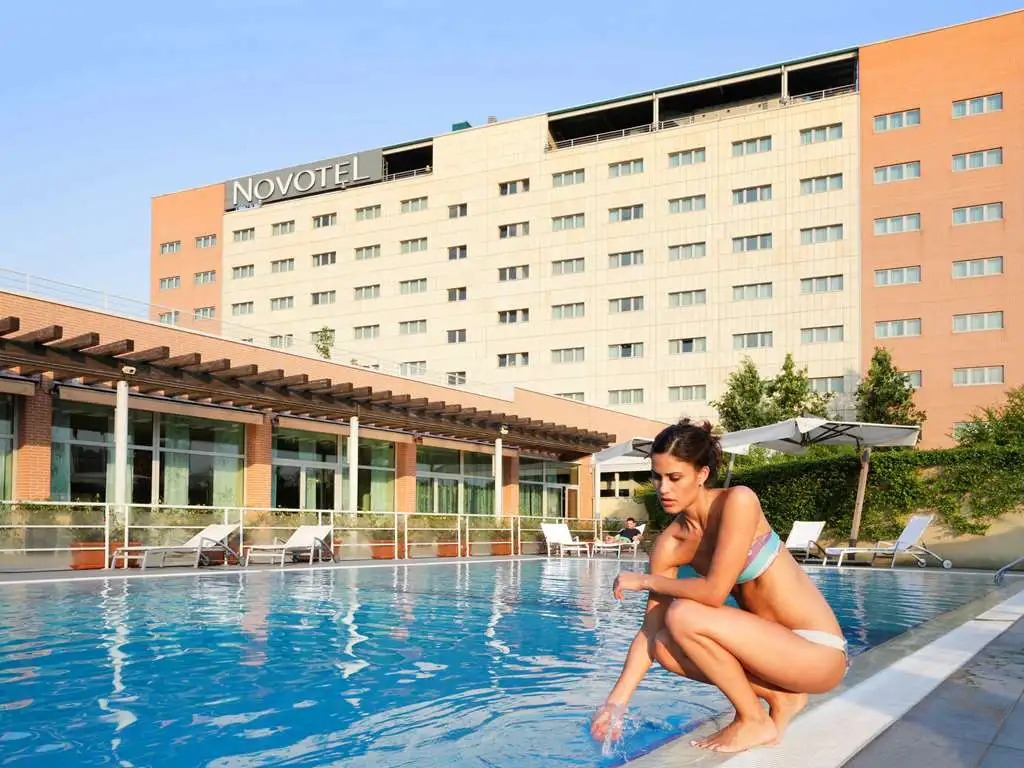 The Sydney Hotel