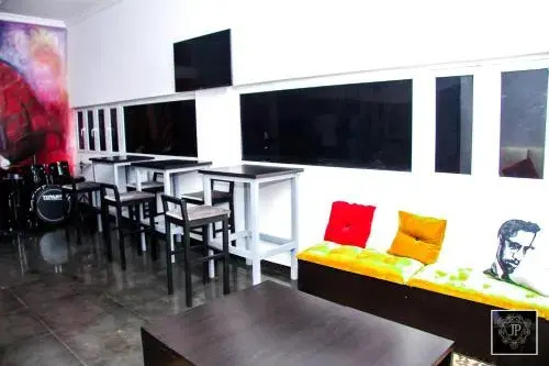 JP Suites And Lounge
