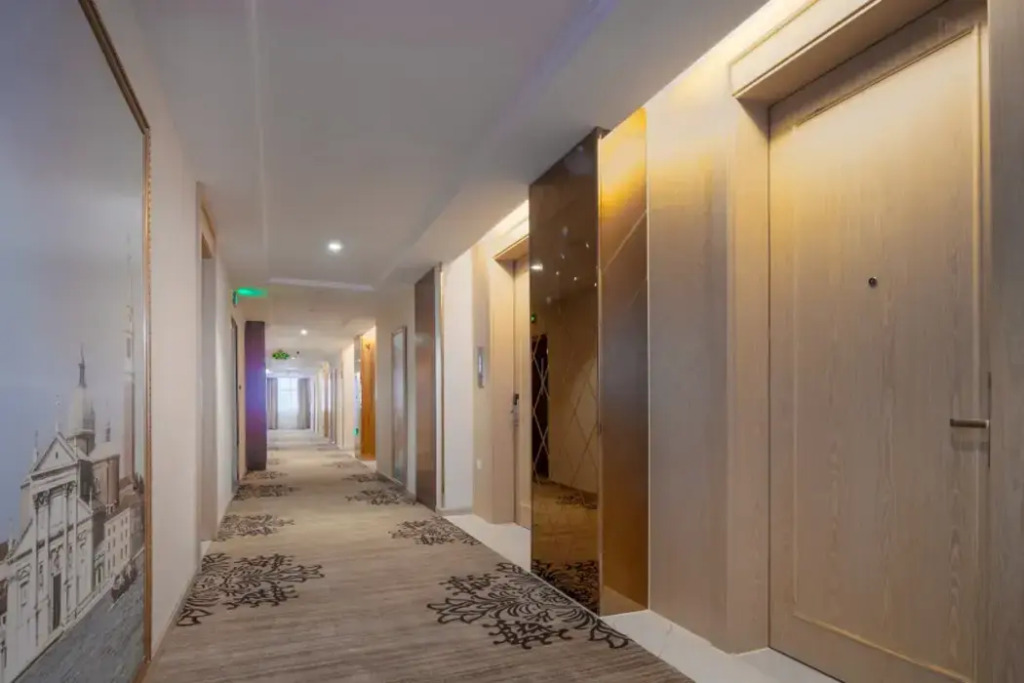 Vienna International Hotel (Wuxi Taihu Expo Center Station)