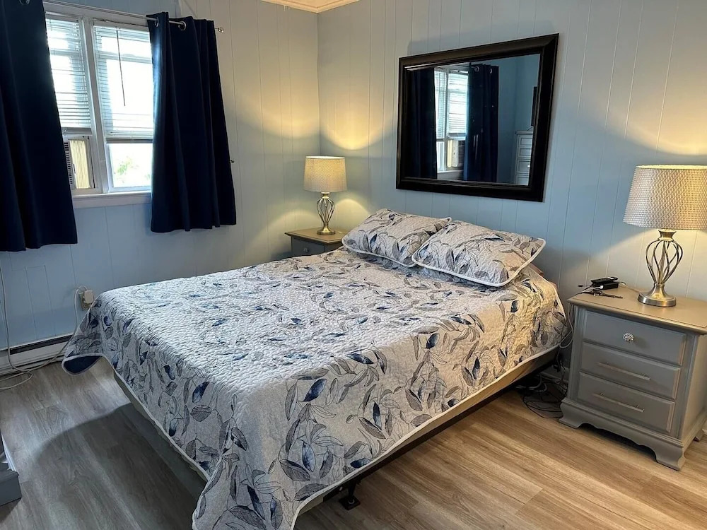 Bianchi 1 - Ocean City, Md 2 Bedroom Condo by RedAwning