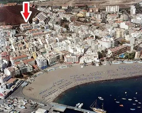Ocean View Apartment over Los Cristianos, Playa las Vistas