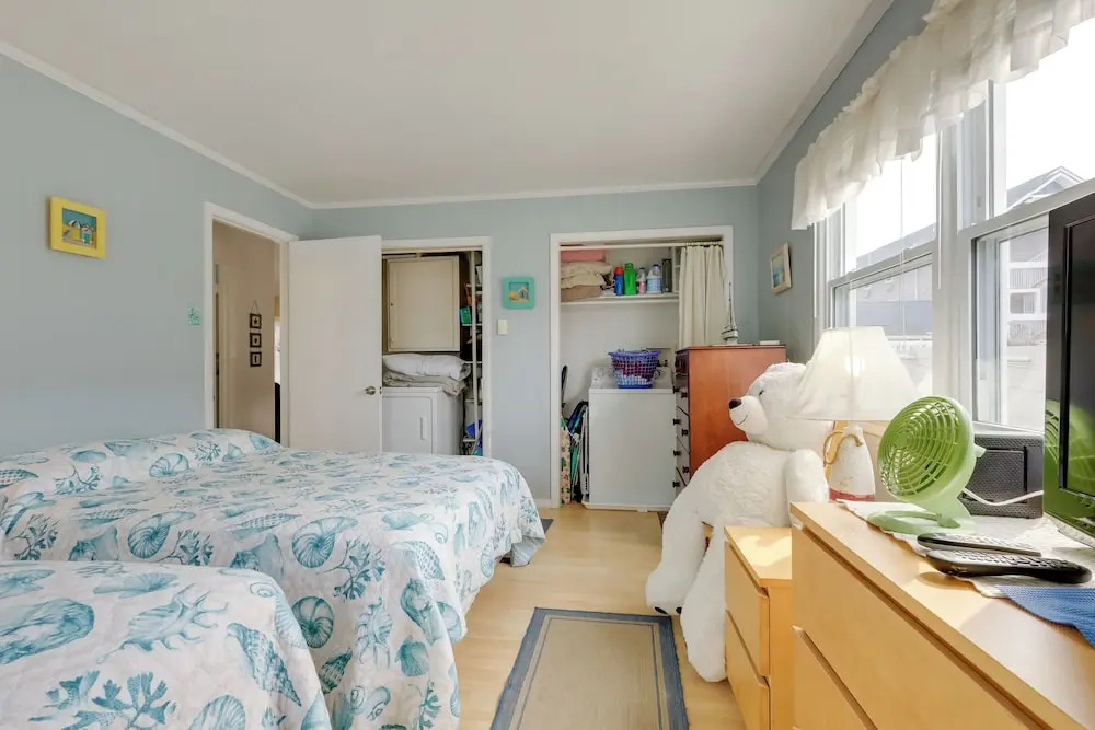 Bay Access: 'the English Condo' in Ocean City